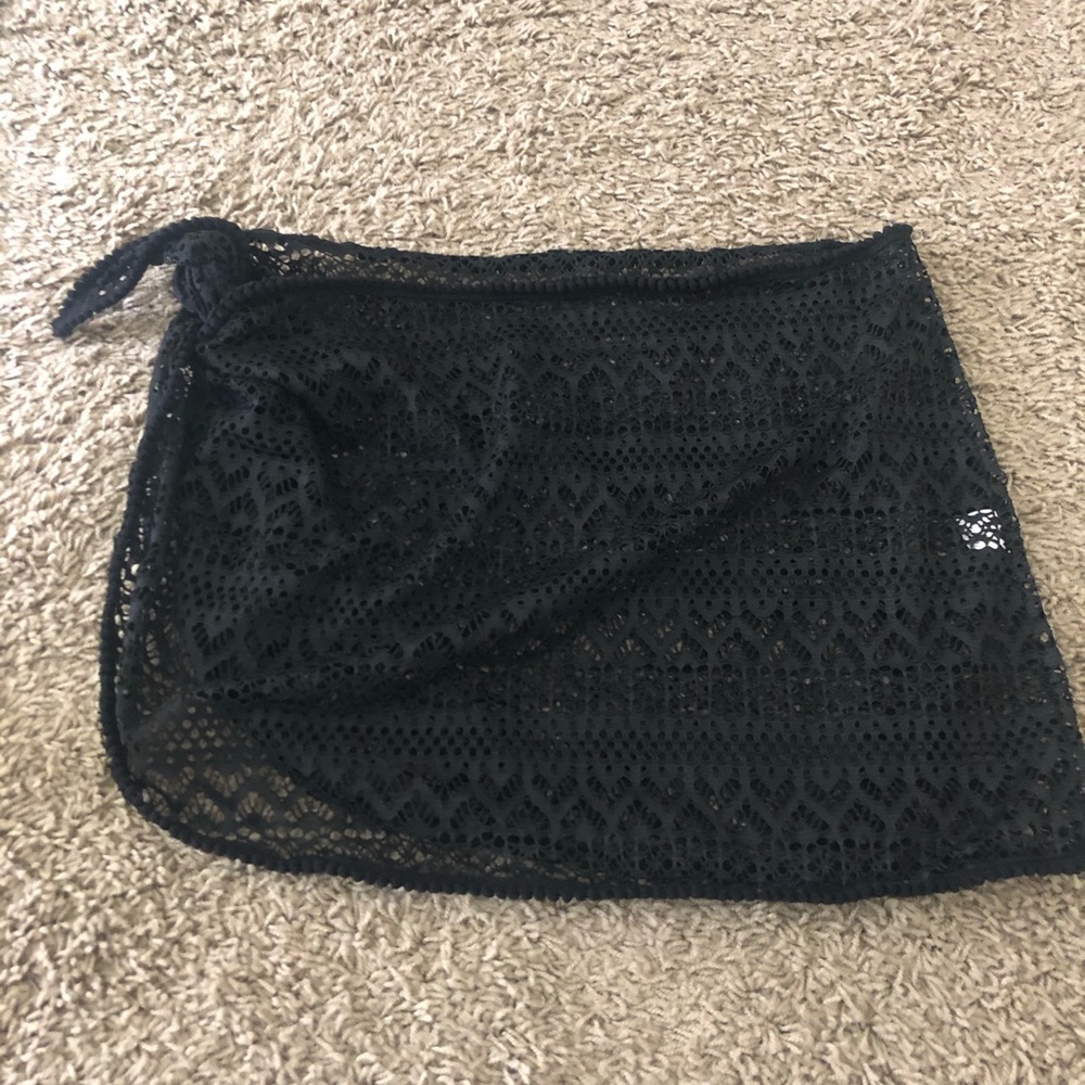 NWOT Lace wrap cover up skirt - Picture 5 of 7
